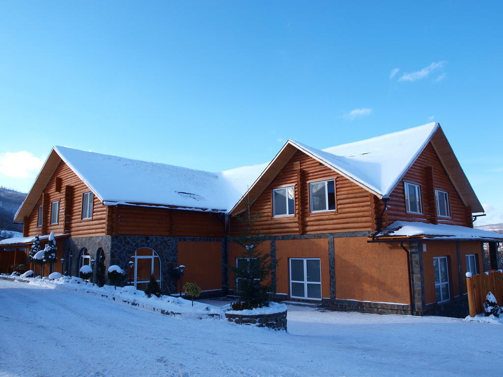 Spa Hotel Zoryani Karpaty Vyshka Bagian luar foto